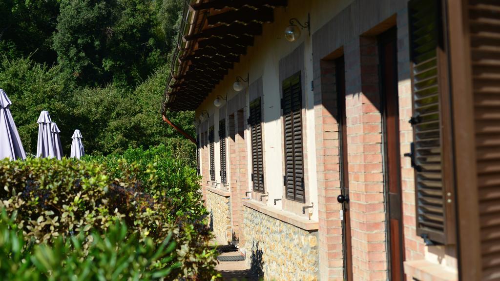Fattoria Di Fugnano Guest House San Gimignano Exterior foto